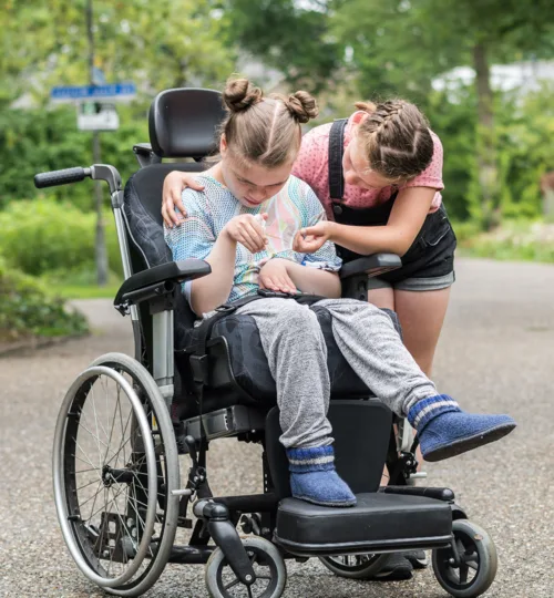 presentation-mission-centre-enfant-fauteuil-polyhandicap