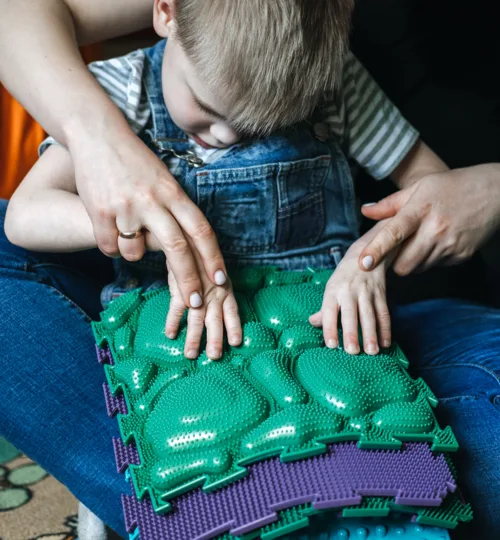 presentation-mission-centre-jeux-sensoriels-polyhandicap-pep-bfc